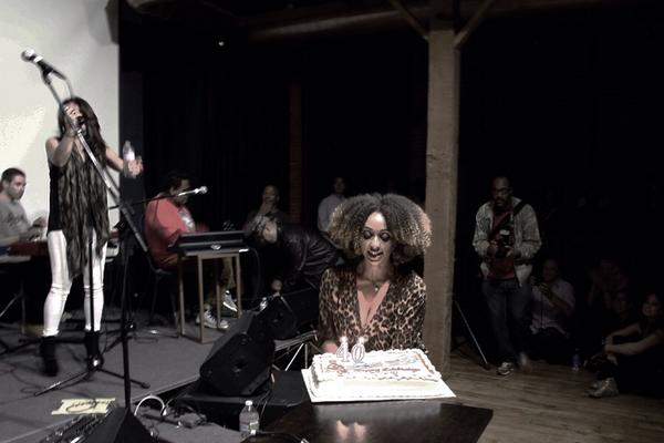 thenewroyales's tweet photo. Was great time with @lamusiccreators at @TheGreatCompany and celebrating @DJKhalil's birthday!! http://t.co/W8F7l0E88R