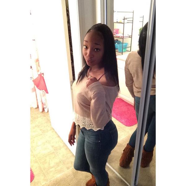 LittleAsia_'s tweet photo. Lil A.💋 http://t.co/lTDB9nBb32