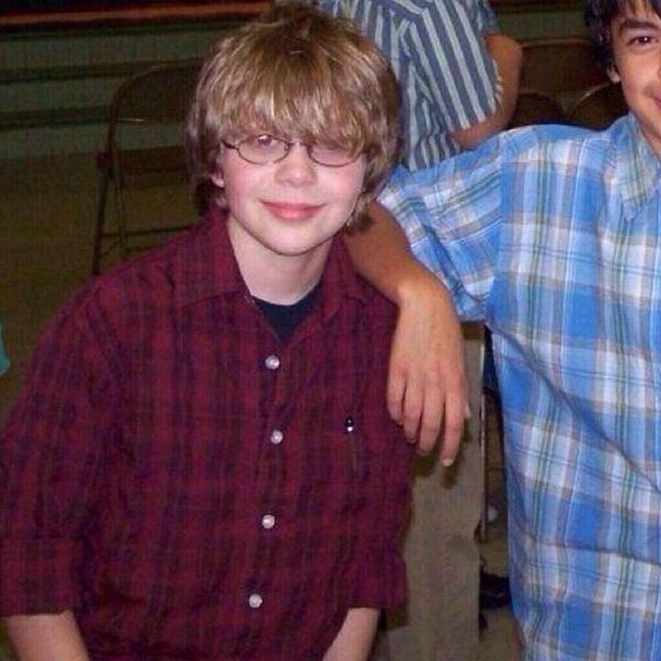 sdkupdated's tweet image. jonah green with a fan today, sorry to whoever got cropped out!