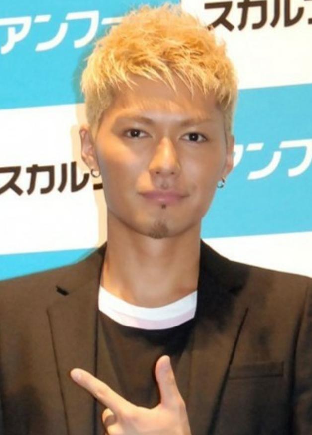 Exile 最新ニュース على تويتر Shokichi Exile Shokichiが日 スカルプd 新テレビcm発表イベントに出席 同cmで 自分史上最高 と豪語する鍛えあげられた上半身を披露 体脂肪率9 8 から7 8 くらいまで落とした Http T Co Jbarhfu6zx