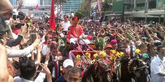 Jokowi JK naik Kereta Kuda