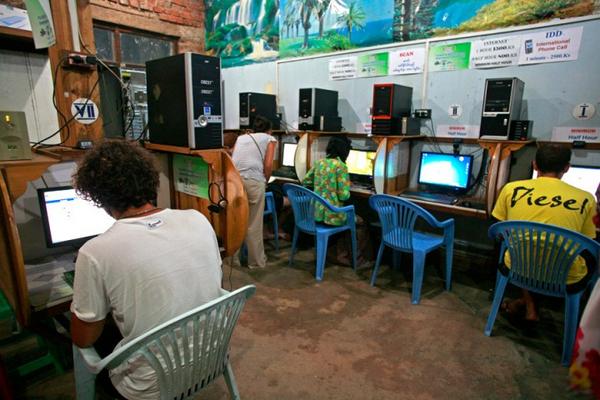 techinasia's tweet image. Myanmar’s startups are on their own for now, but founders have hope techin.asia/1qYL68i by @legendt