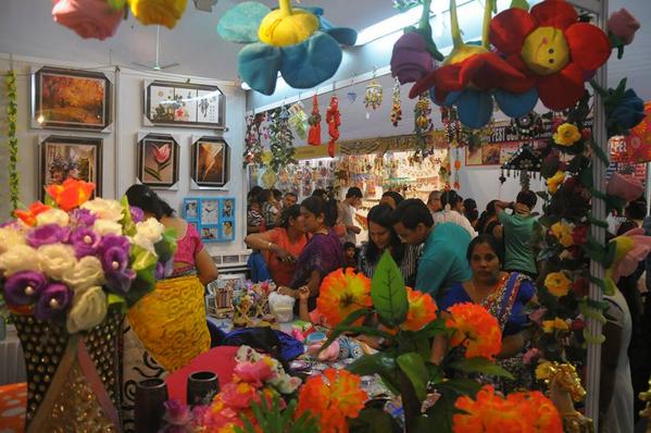 jsflife's tweet photo. Diwali Carniwal by #JSF powered by Rajasthan Patrika. http://t.co/P8CnVZqsLI