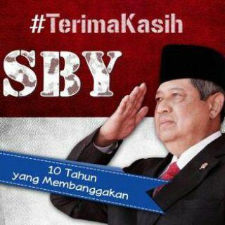 rikaamal17's tweet photo. #TerimakasihSBY 10 tahun ini untuk Indonesia♥☺ @SBYudhoyono .. http://t.co/G0fvm0B0eX