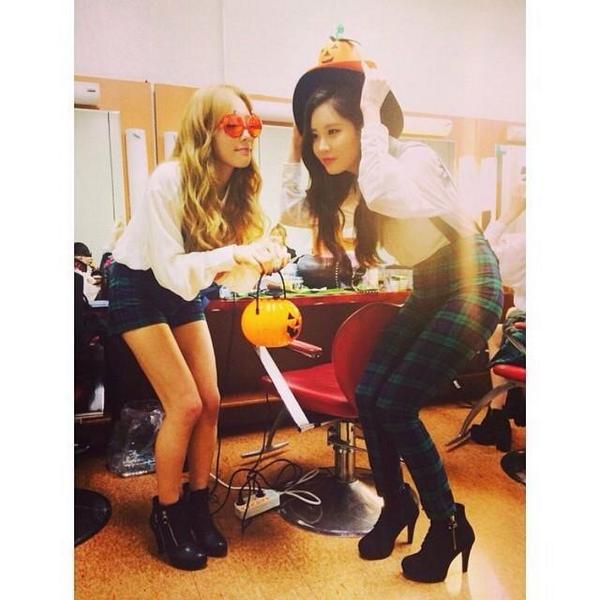 foreversnsdjp's tweet photo. 141020 テヨン [INSTAGRAM]🎃キャンディーお願いします #halloween #tysone http://t.co/0DkBwWuuD5