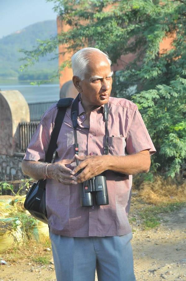 jsflife's tweet photo. BIRD WATCHING
Expert: Dr. Harsh Vardhan
— in Jaipur. http://t.co/iKXebuFYx9