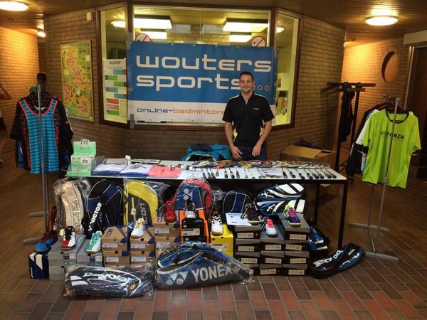 Online_Badmi's tweet photo. Leuke prijzen bij toernooi Gilze-Rijen van FZ Forza,X-trm. Wil jij dit bij je toernooi?info@online-badmintonshop.com http://t.co/siQjcdSKTc