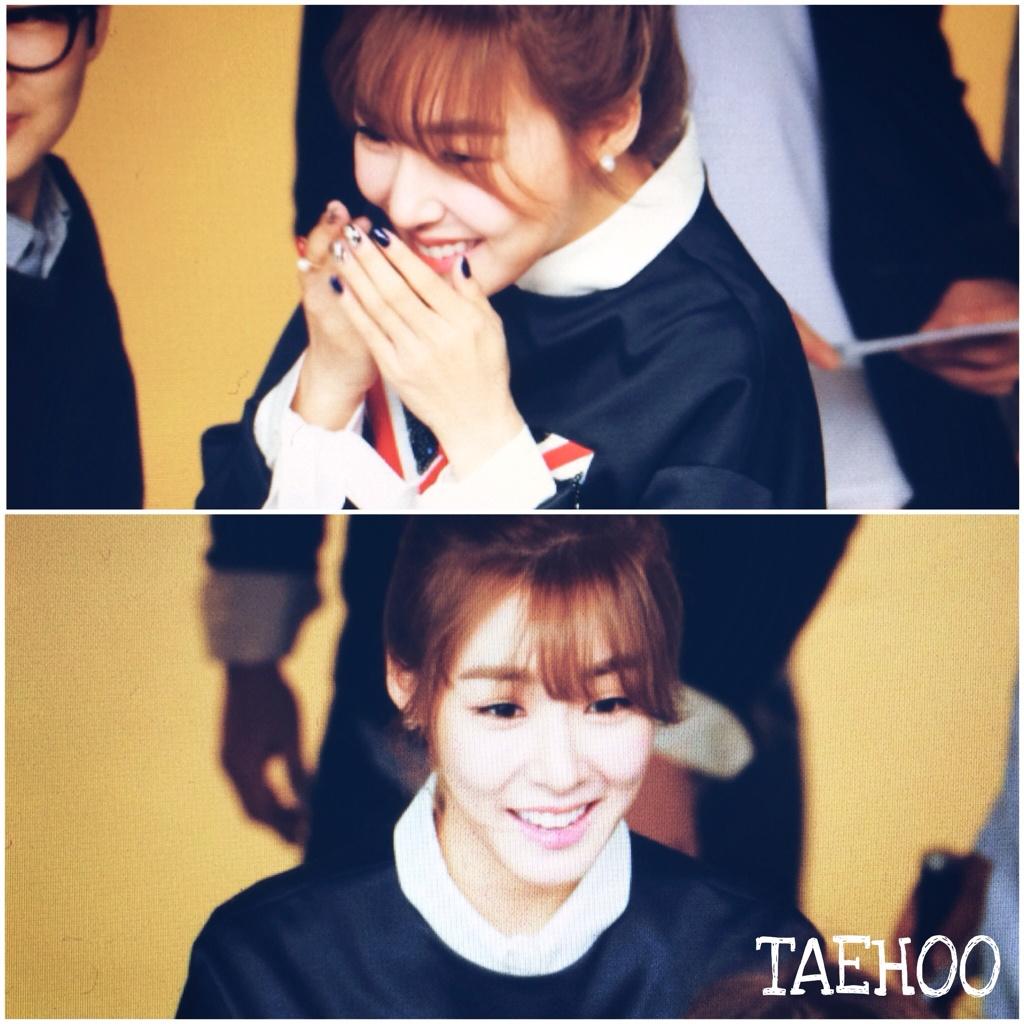 [PIC][20-10-2014]Tiffany xuất hiện tại buổi ra mắt BTS mới của thương hiệu "Arche" trong khuôn khổ tuần Lễ thời trang "2015 S/S SEOUL FASHION WEEK" vào chiều nay B0XiaxpCQAE3PcB