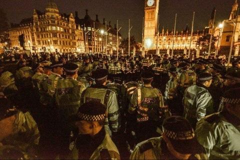 #occupydemocracy imagine this scene outside any parliament in the world and state media never reported it
