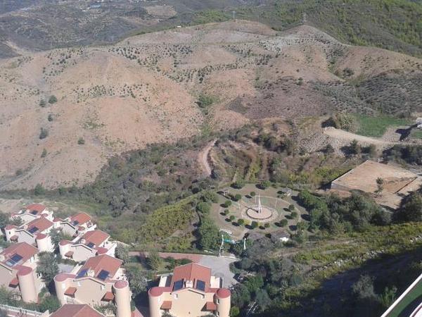 Het is super hier vandaag naar het strand.dus over de bulten weer.