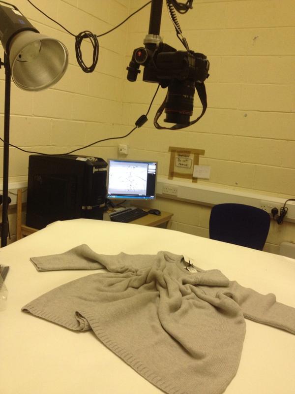 drpatsyperry's tweet photo. Filming some digital fabric scrunches in the @macshw darkroom today with @shoogleit &amp; some gorgeous cosy winter knits http://t.co/udXc8UJIBm