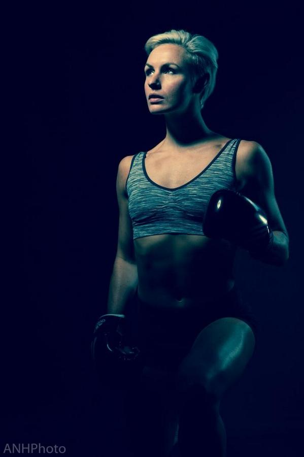 Mr_UniversityUK's tweet photo. #MotivationMonday 
Here's a shot of Ms University runner up @Rosingmary looking fantastic at a recent photo shoot! http://t.co/b0whpGZlGz