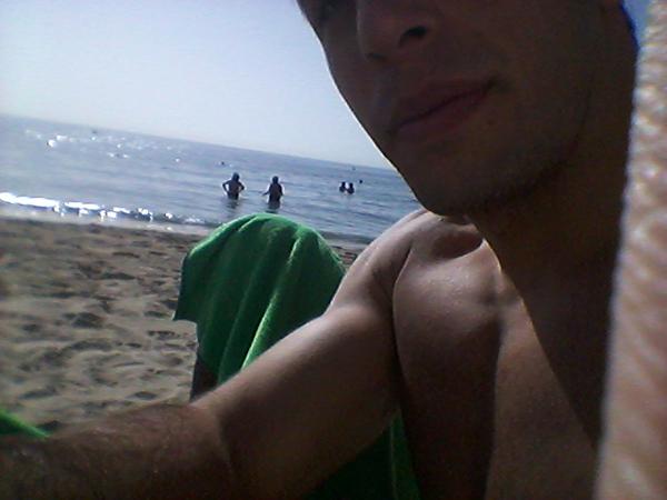 pedro12santo's tweet photo. Playita @manucast14 http://t.co/OmKuTqHt5C