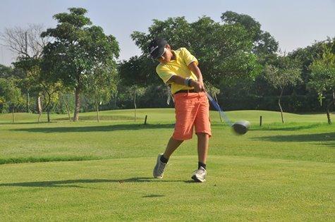 jsflife's tweet photo. JSF Golf Cup 
#JaipurShoppingFestival http://t.co/v9gHN5teqt