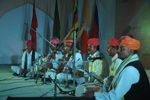 jsflife's tweet photo. Sufi music is a genre based on Sufism.
#jsf http://t.co/BiHdfoS8yv