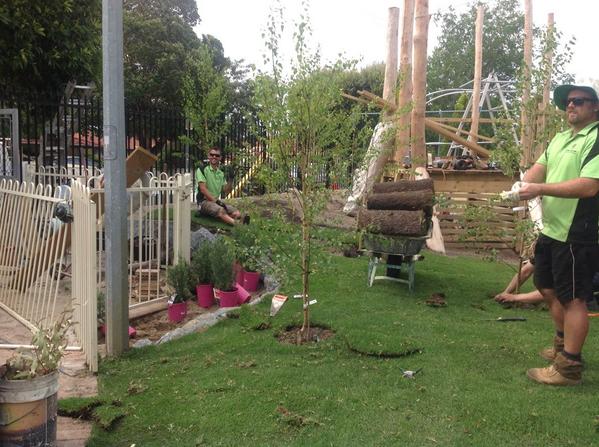 #SCnatureplayground Day 28: garden area is being flattened. Pavement maze is being put in. More turf being laid.