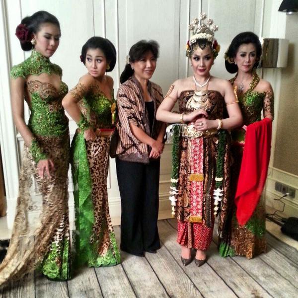 Anne Avantie on Twitter Bunda terlihat bahagia ikut Anne Avantie on Twitter Bunda terlihat bahagia ikut
