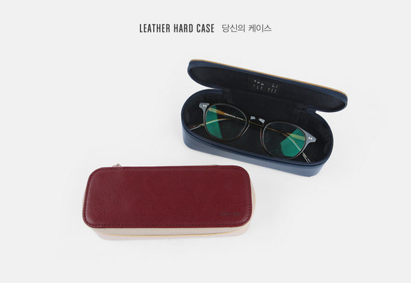 Antenna_Shop's tweet photo. [Table talk] TPO Hard Case
다소 품격있는 당신의 오피스 테이블에 매력만점의 클래식 하드케이스 어떠세요. 
안경케이스, 트레이, 필통 그 기능에 따라 다양하게 사용하실 수 있어요. http://t.co/NjJ0KZztsG