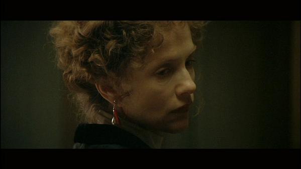 huppert_films's tweet photo. • Gabrielle - Patrice Chéreau
#Huppert #Greggory #Chéreau #Gabrielle http://t.co/bKap7BMaH2