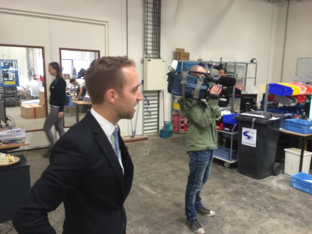 Embedded image permalink