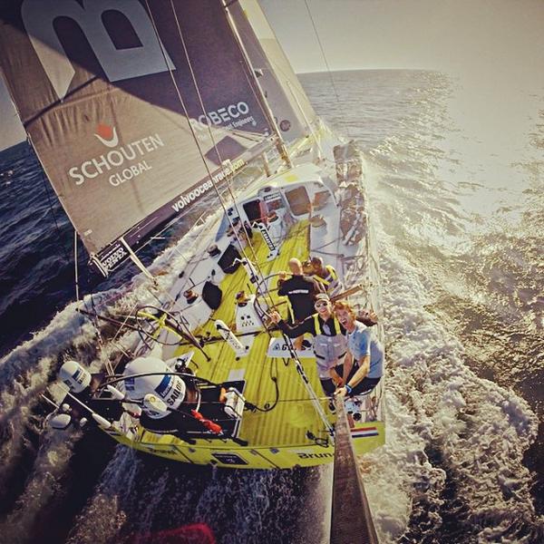 Tiempo de #selfies a bordo del <a href="/brunelsailing/">BrunelSailing</a> en la <a href="/volvooceanrace/">Volvo Ocean Race</a>.