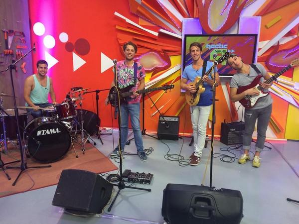 Paint Club tweet media