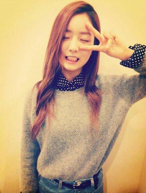 FANBAZERP's tweet photo. 2.Stage Name : Bomi (보미) 
Birth Name : Yoon Bomi (윤보미) 
Date of birth : August 13, 1993 
Height : 162 cm http://t.co/6TpyPHzsrU