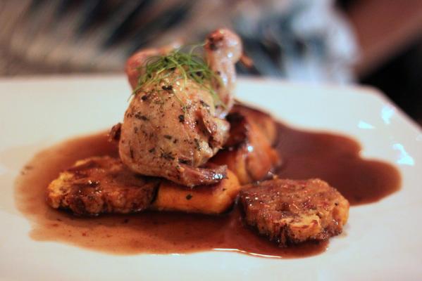 MattTheList's tweet photo. NEW POST: American comfort food from @thefatbearuk at The Rising Sun

http://t.co/RGyYrKIqb8 http://t.co/w6qv979pvx