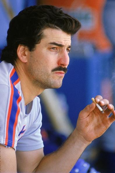 Happy 61st Birthday to the greatest defensive 1B & best guest star of all time, Keith Hernandez 