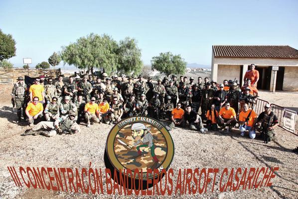bandoleroairsof's tweet photo. #airsoft Este Miercoles tenemos la ultima reunión de nuestra IV Concentración. http://t.co/JQPVoiJKZv