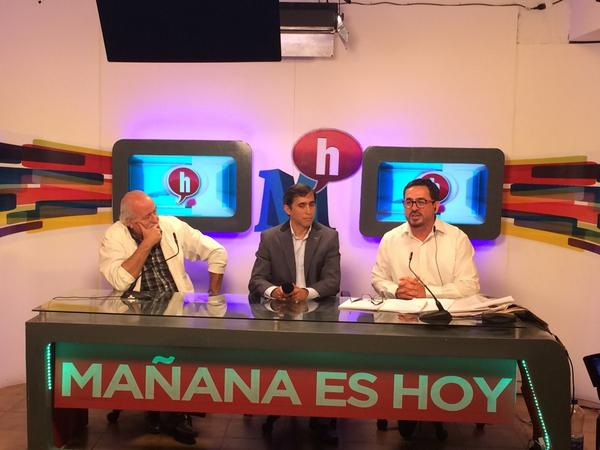 heberlar's tweet image. @ParedesUrquiza visito #Canal3 debate político histórico y actual #PJCapital #peronisno #2015