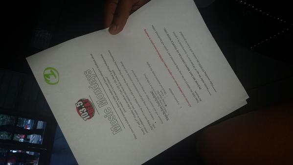 adiiiboybeats's tweet photo. the meeting went GREAT at @1035TheBEAT #fshoty shout out @DJBULLETPROOF http://t.co/SHSiGvyskY