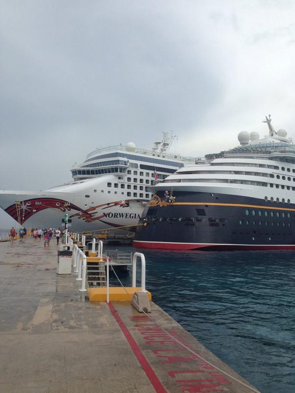 Setelah 3 tahun akhirnya kembali ke tempat ini... I love cozumel,mexico