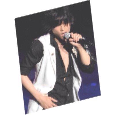 Qpxjis's tweet photo. @lOO

%

　　　▽　↖️↖️

.

/

　　　　　　　　俺　　廼

.

:

　　　（　☂　） http://t.co/TB9oSq9Q2c