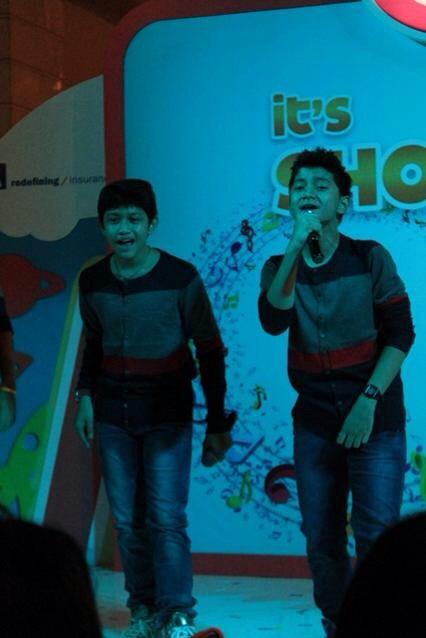 SuperSeven_'s tweet photo. @Alvin_Super7 @AjilDitto_S7 ❤️❤️❤️ http://t.co/sUNTchJntq
