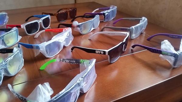 Magueca69H's tweet photo. Vendo gafas spy 8€,hablar por privado http://t.co/6sfNEv18yI