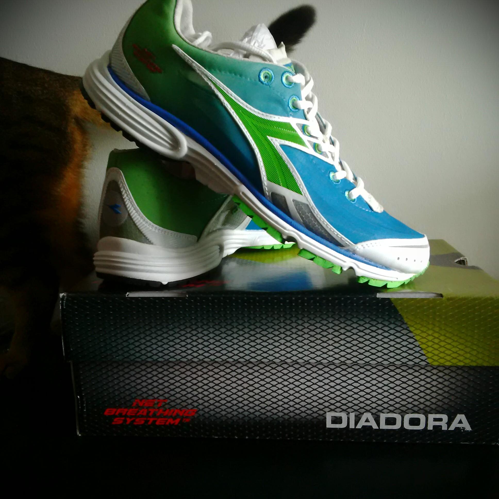 diadora n2100