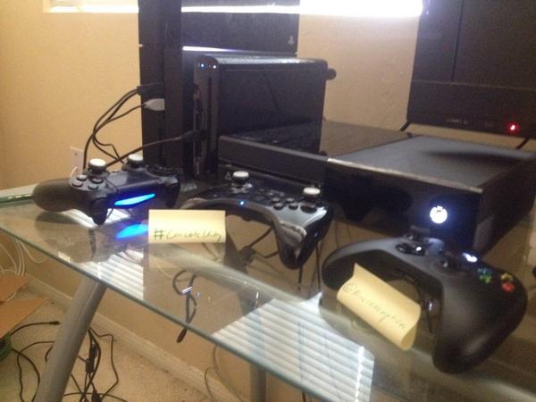 American1nd13's tweet photo. @regan_steer Screw the #ConsoleWars. I'm all about #ConsoleUnity. http://t.co/7GyHpxPZs0