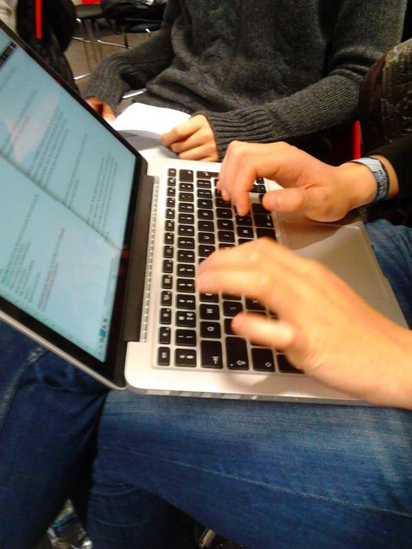 candelillaa's tweet photo. Working on our blog, finding the idea to film!! #205UMC #group8 http://t.co/50kKU3PfMy