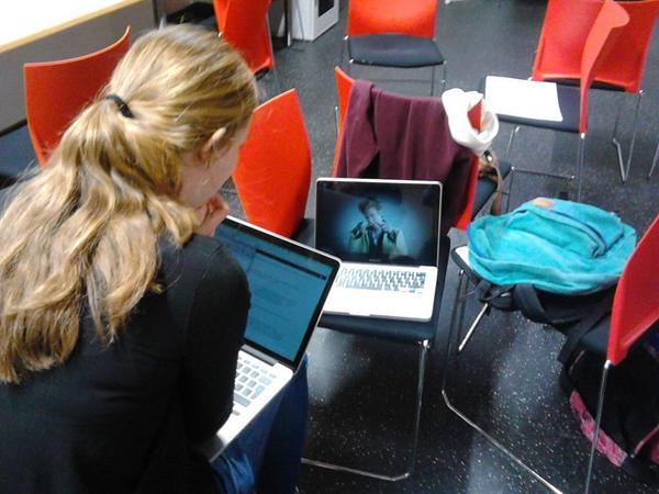 candelillaa's tweet photo. Working on our blog, finding the idea to film!! #205UMC #group8 http://t.co/50kKU3PfMy