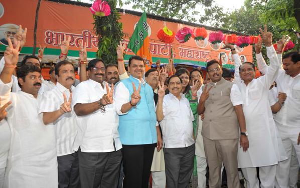 Victorious BJP team at state office, a new era of development for Maharashtra