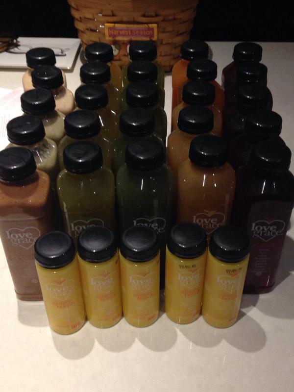 Erin_Kenney's tweet photo. Just finished my first drink of the 5-day cleanse. Ready to re-energize and re-charge. @LoveGraceFoods http://t.co/wqXfLPbhiA
