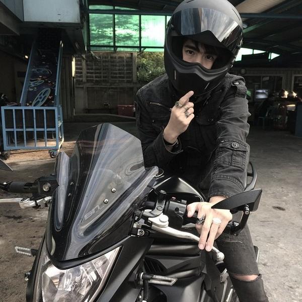 NickKunatipB0TH's tweet photo. สวัสดีครัช เด็กก๊อยเด็กแว๊น รายงานตัวหน่อยเร้ววววว 👌
(IG: nickkunatip) http://t.co/nlUQwWA5mL