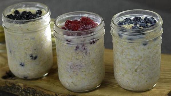 GlobeFoodWine's tweet photo. Make your mornings easier with this "grab and go" breakfast http://t.co/h8Bu5bI6Zz http://t.co/cdWYQnVZJg