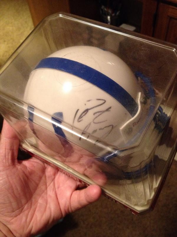 Phil_Carter80's tweet photo. Omaha Omaha! Nice job #PeytonManning #Peyton509 http://t.co/XNKEXA0z7L