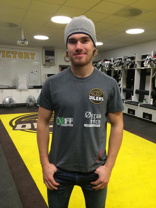 StavangerOilers's tweet photo. Vi gratulerer @Medhus71 med uttaket på U-20 landslaget! http://t.co/xzsiU2GAgh