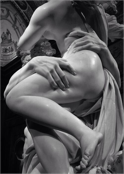 Bernini, con 23 años, esculpía esto: 
#arte #escultura #art