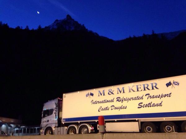 DPK_Transport's tweet image. #mmkerr #INTERNATIONAL #scania #Italy #montblanc