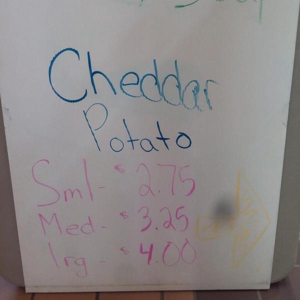 wildforyogurt's tweet photo. Today's soup.  Buy a large and add a drink for only $.50 extra!! #wildforyogurt #staywild http://t.co/fFfo4nwe2l