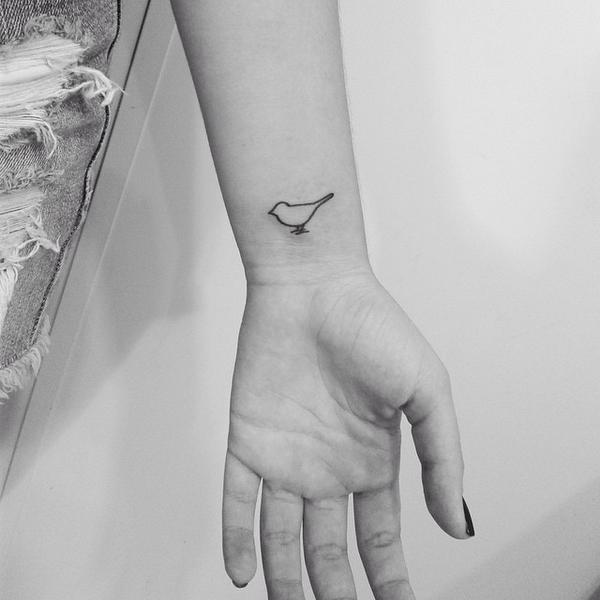 Featured image of post Tatuagem De Passarinho Uma tatuagem de p ssaros pode ter diversos significados